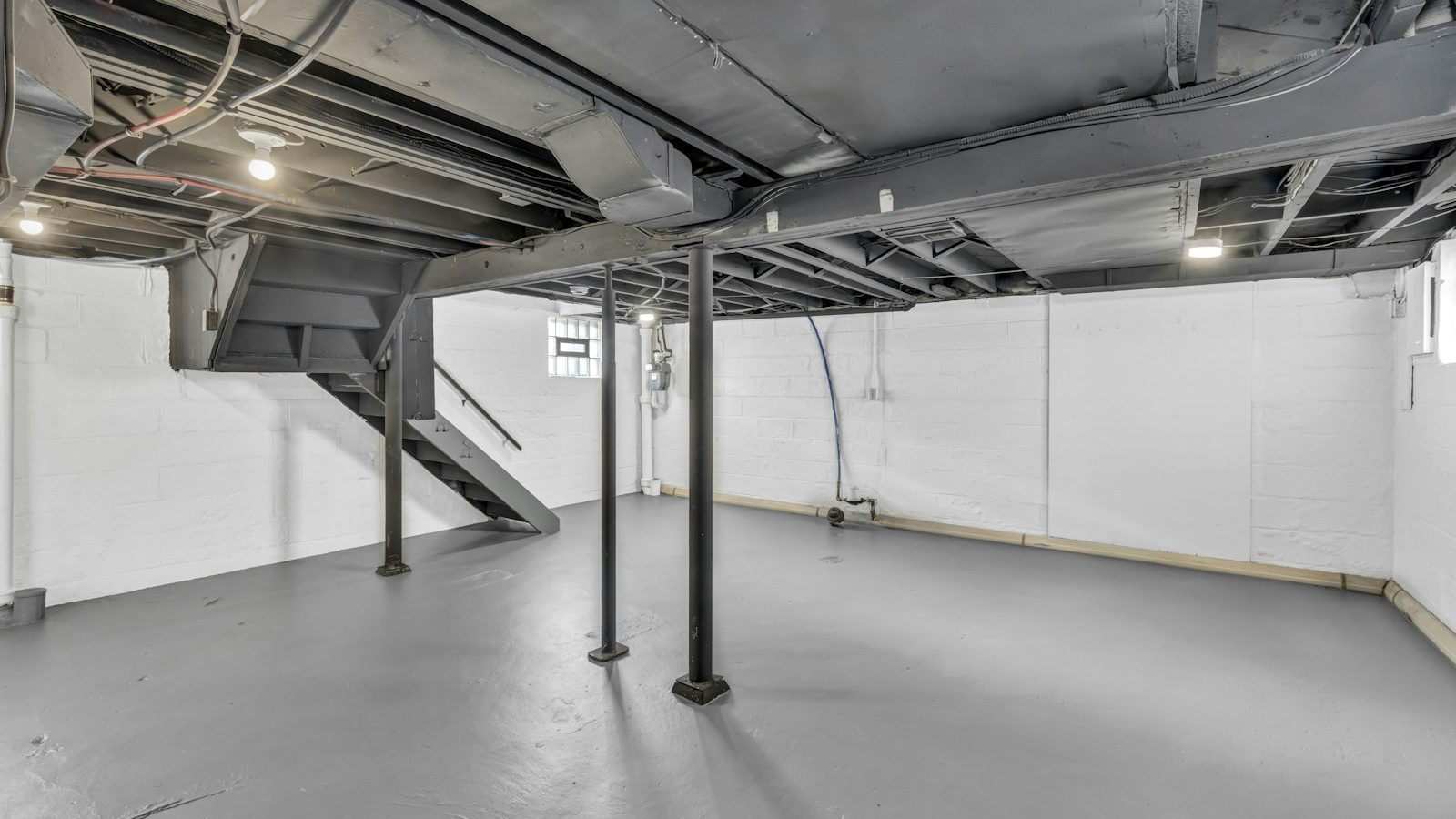 Unfinished basement utility space